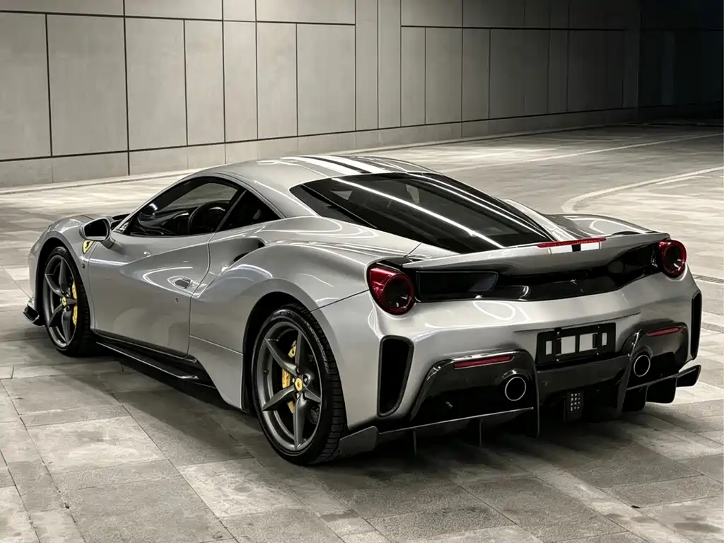 Ferrari 488 2016 — фото 4