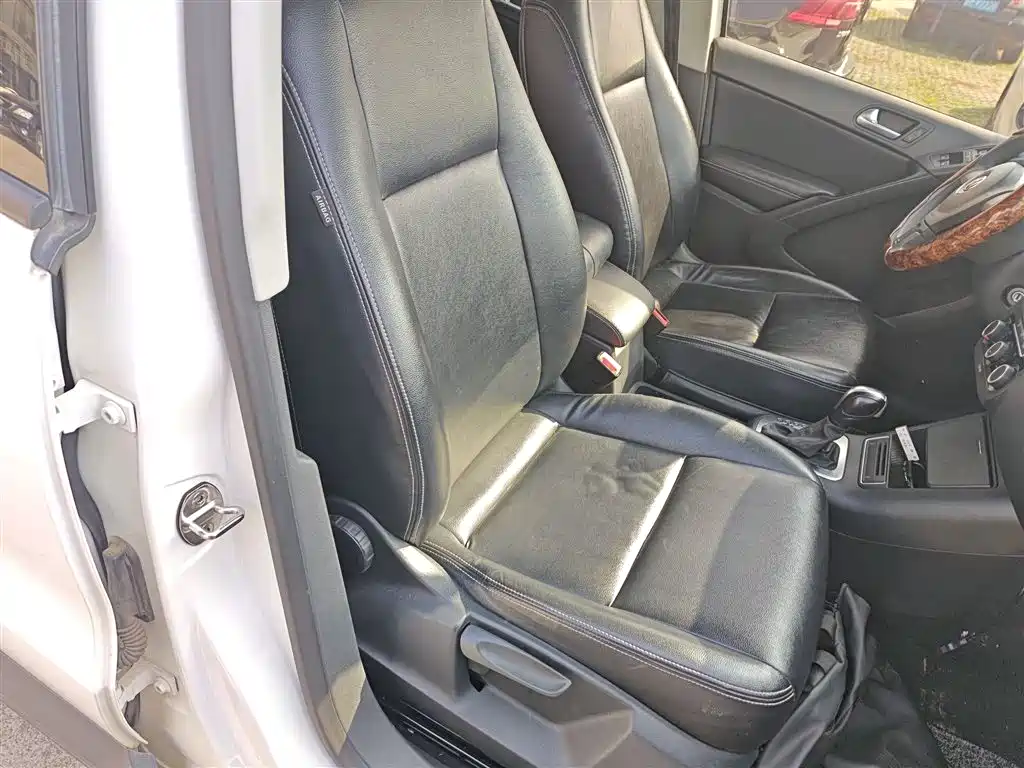 Volkswagen Tiguan 2018 — фото 20