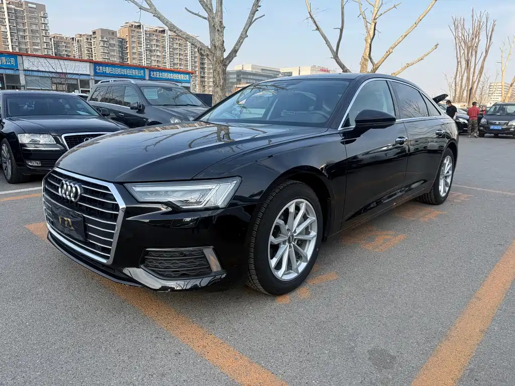 Audi A6L 2020 — фото 1