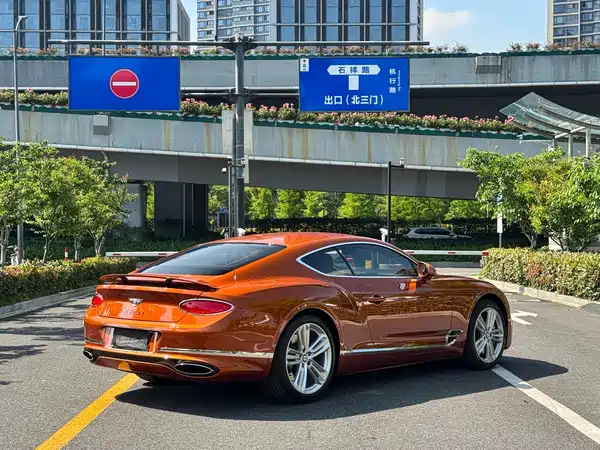 Bentley Continental 2018