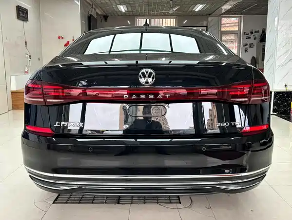 Volkswagen Passat 2022
