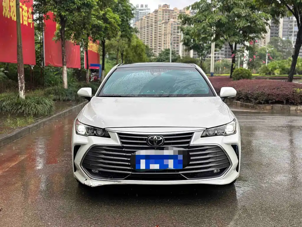 Toyota Avalon 2019