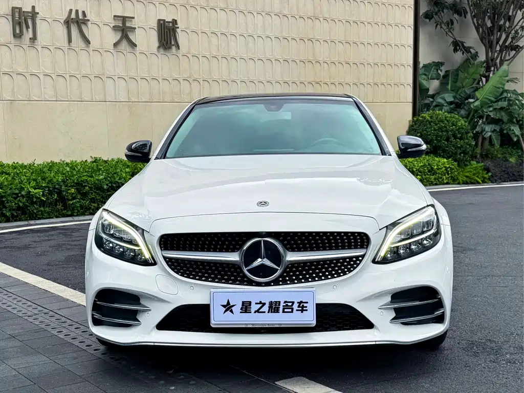 Mercedes-Benz C-Class 2019 — фото 10