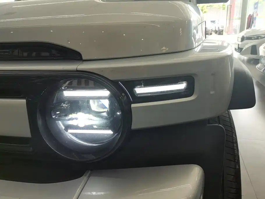 Icar Super V23 2025