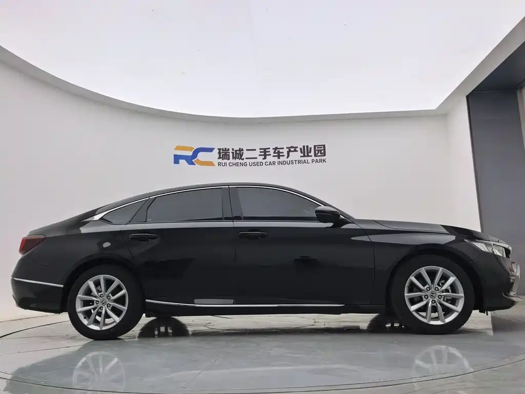 Honda Accord 2023
