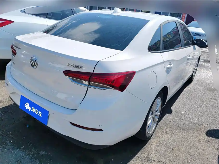 Buick Excelle 2019 — фото 3