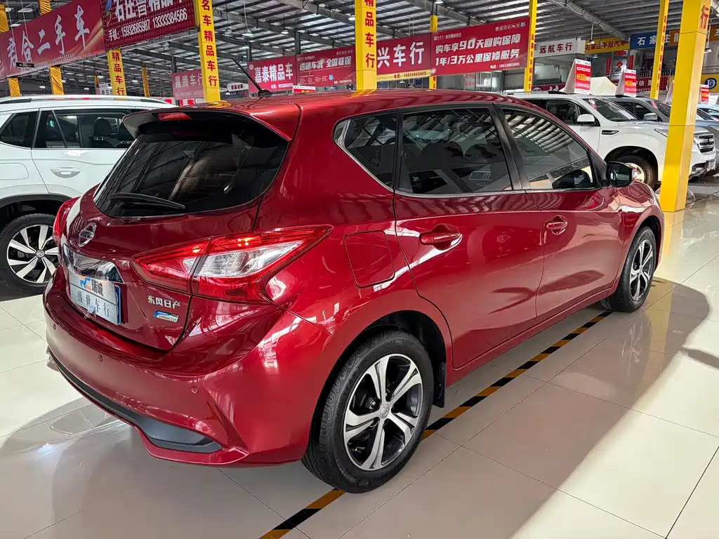 Nissan Tiida 2019 — фото 13