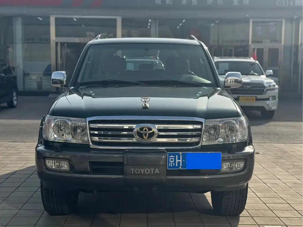 Toyota Land Cruiser 2005 — фото 2