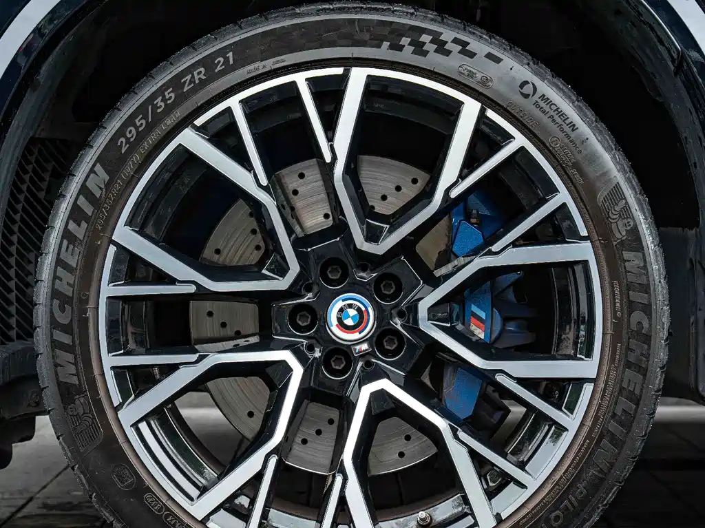 BMW X5 M 2023