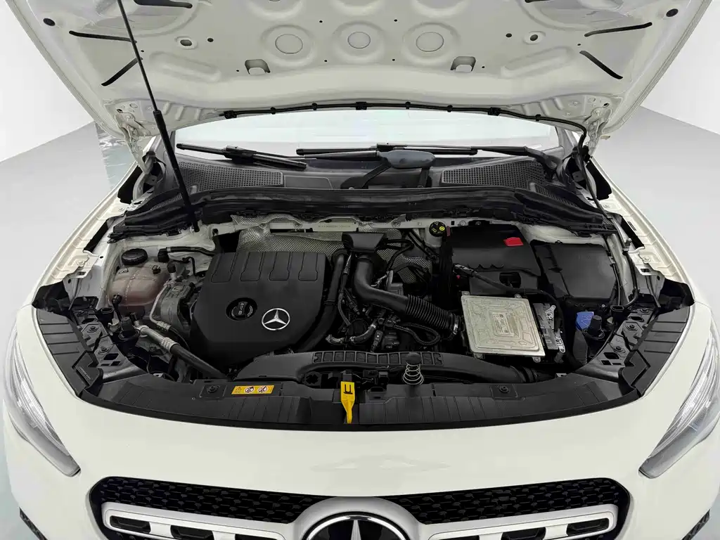 Mercedes-Benz GLA 2021 — фото 11