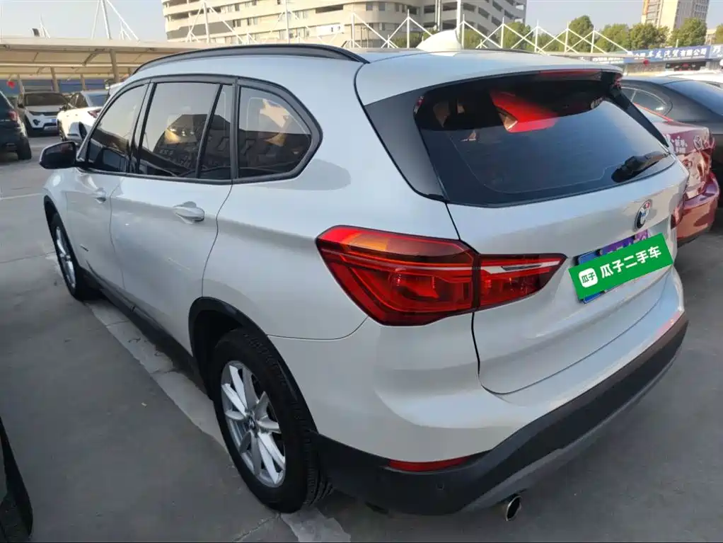 BMW X1 2018 — фото 5