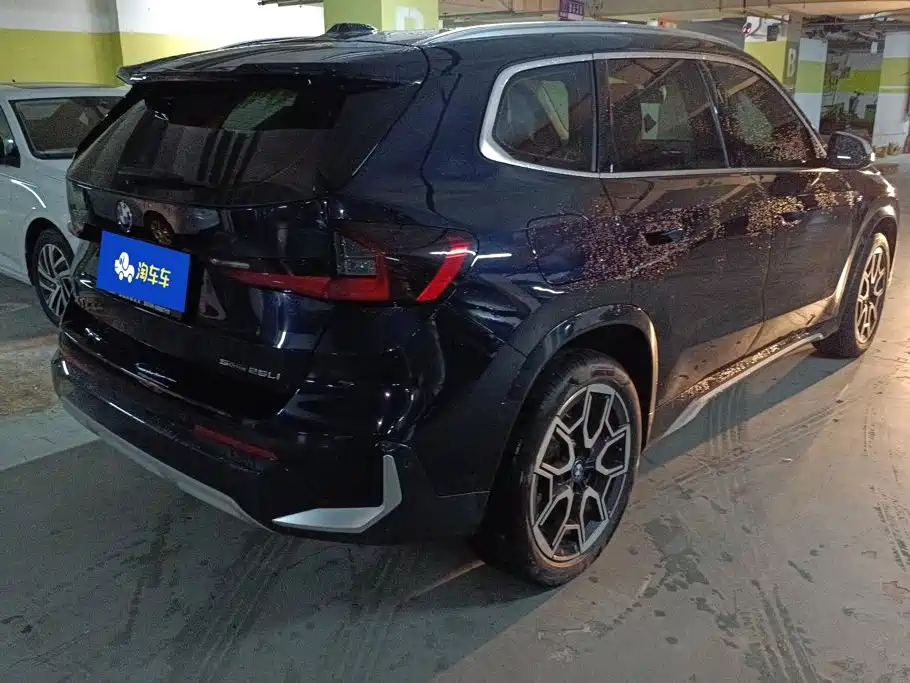 BMW X1 2023