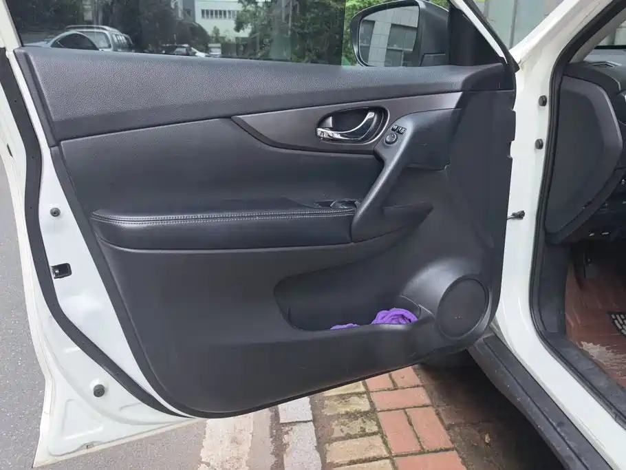 Nissan X-Trail 2016