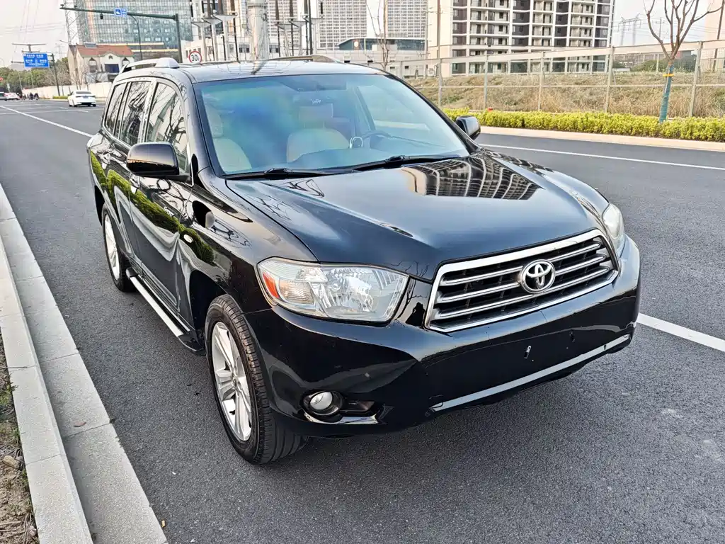 Toyota Highlander 2012 — фото 3
