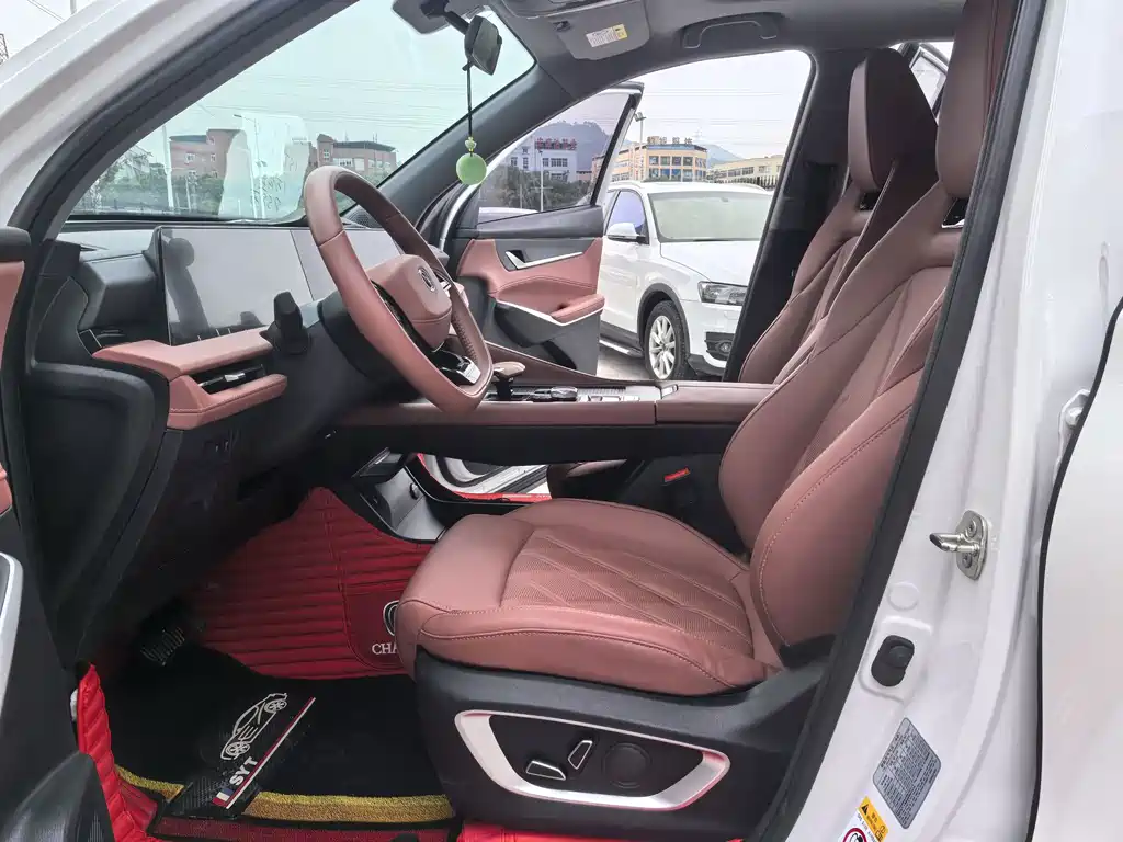 Changan CS75PLUS 2024 — фото 9