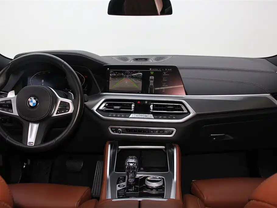 BMW X6 2023 — фото 13