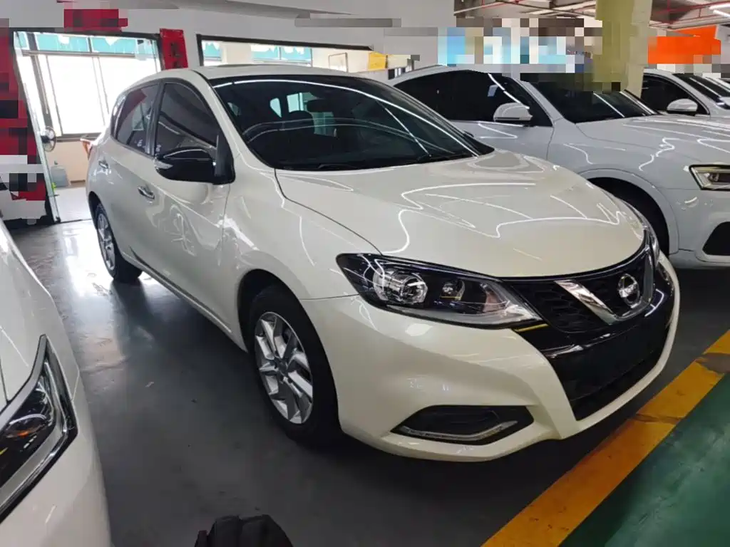 Nissan Tiida 2022