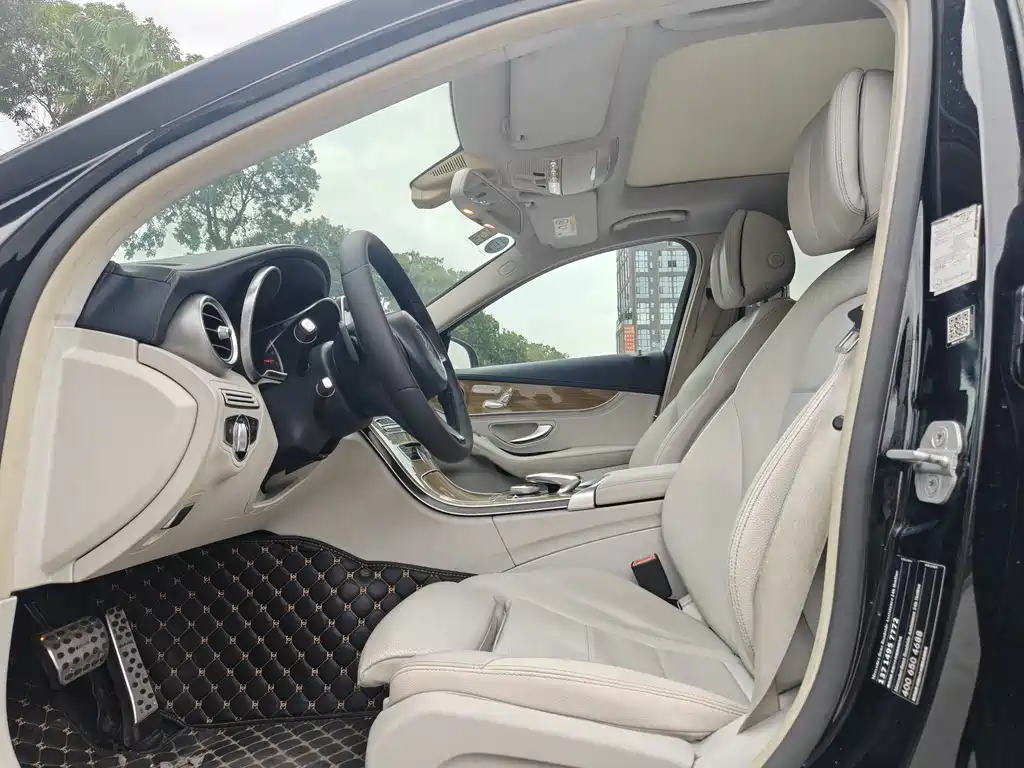 Mercedes-Benz C-Class 2015 — фото 9