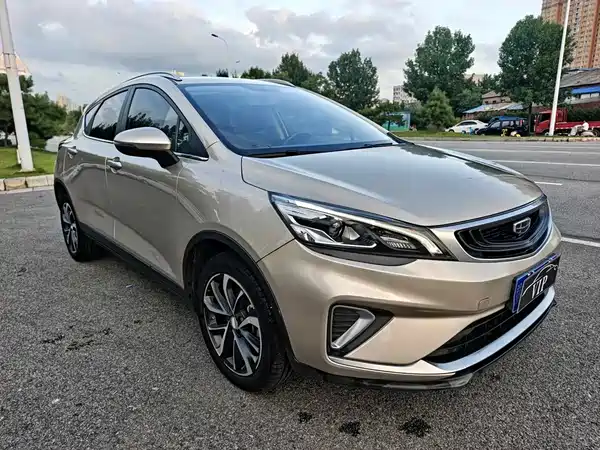 Geely Emgrand GS 2021