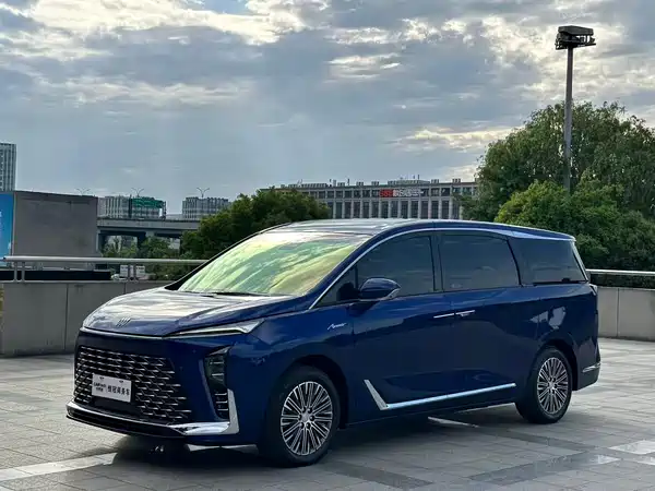 Buick GL8 New Energy 2024