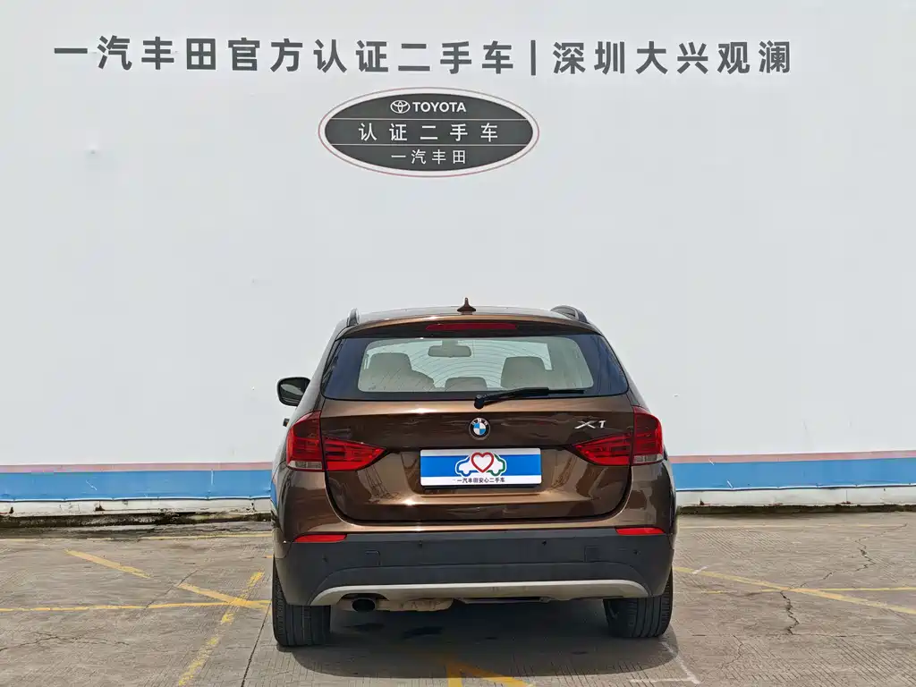 BMW X1 2011
