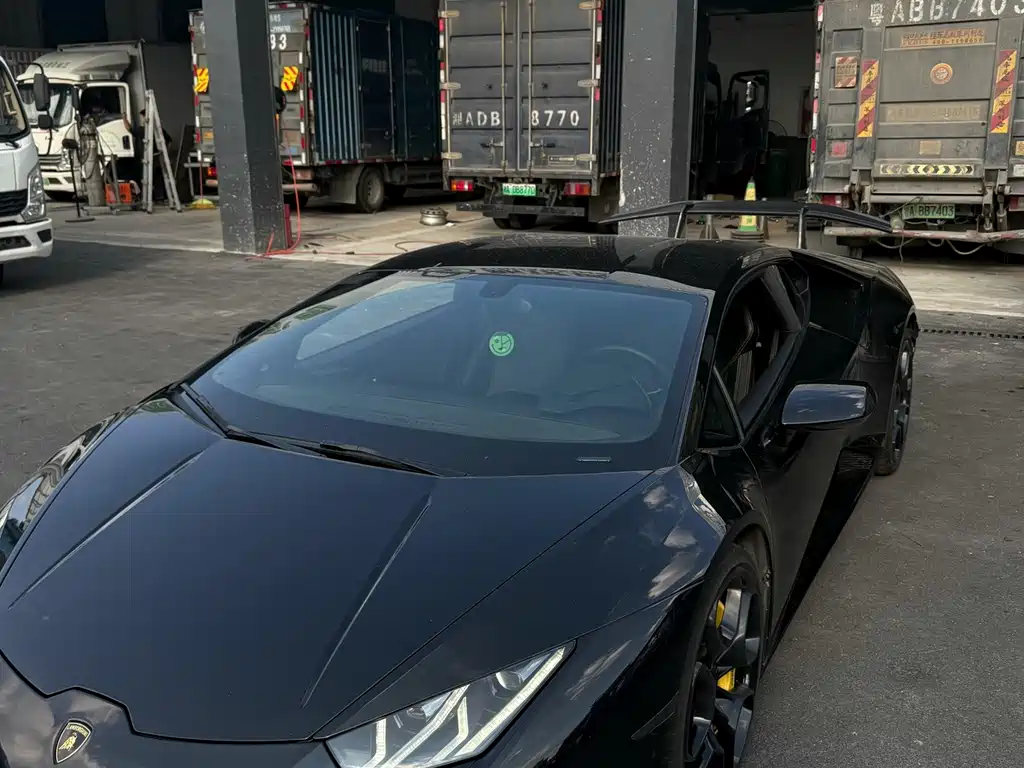 Lamborghini Huracan 2015 — фото 7