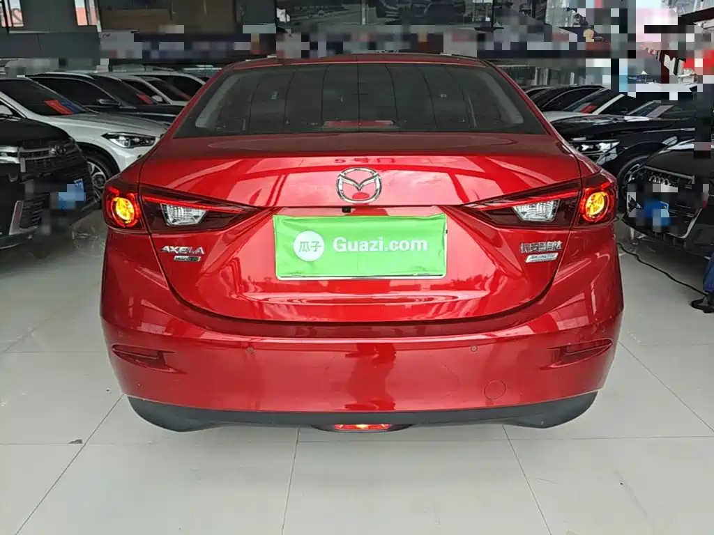 Mazda 3 Axela 2019