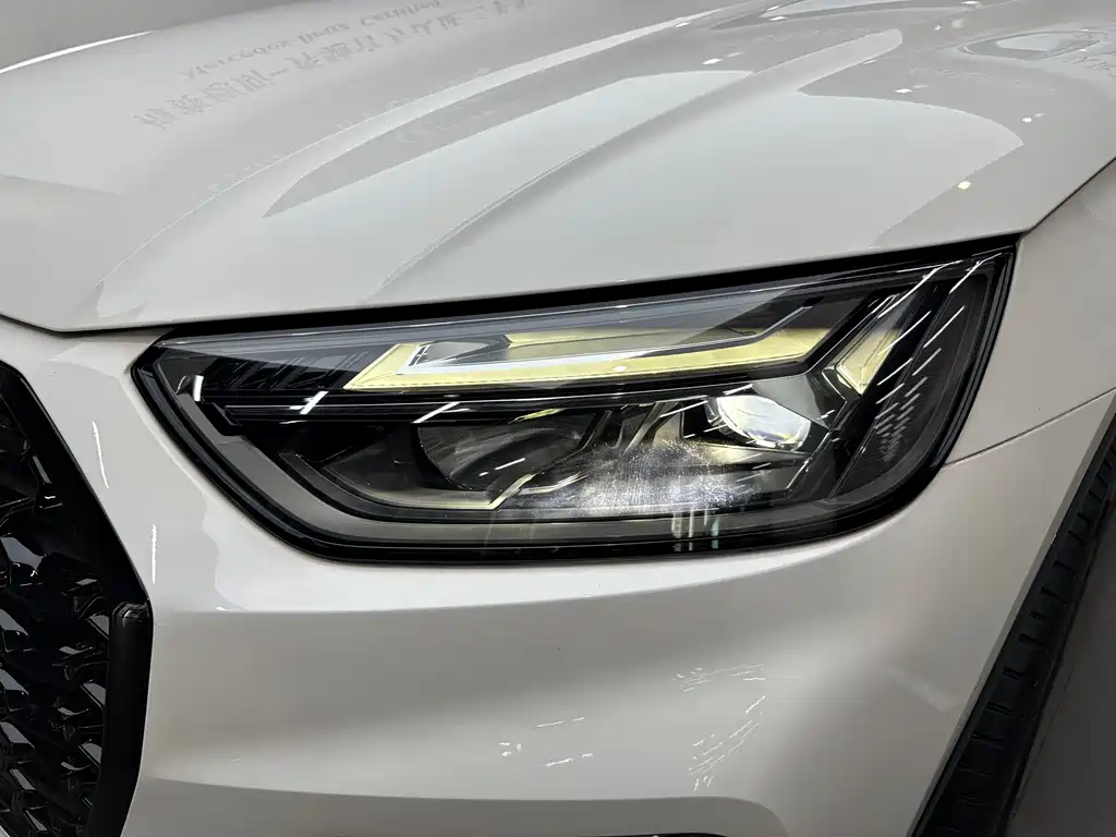 Audi Q5L Sportback 2023 — фото 16