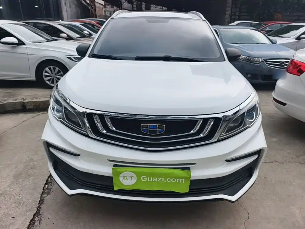 Geely Vision X3 2020 — фото 3