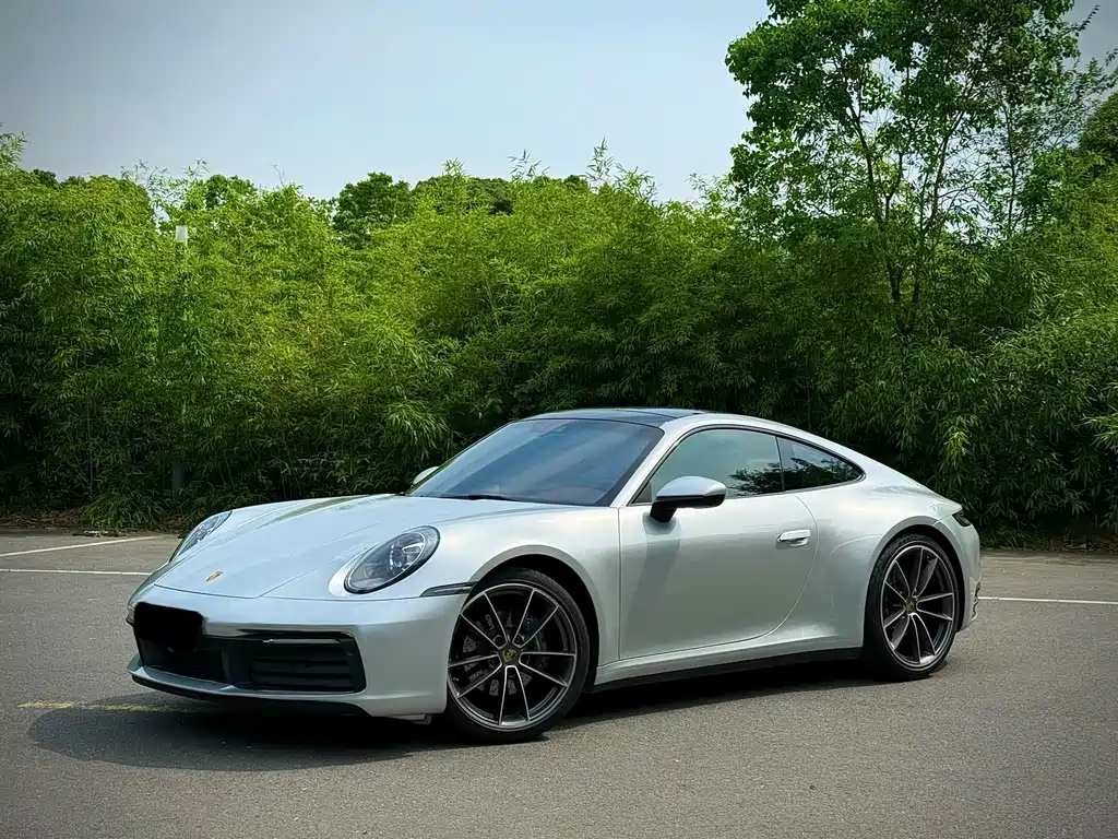 Porsche 911 2021