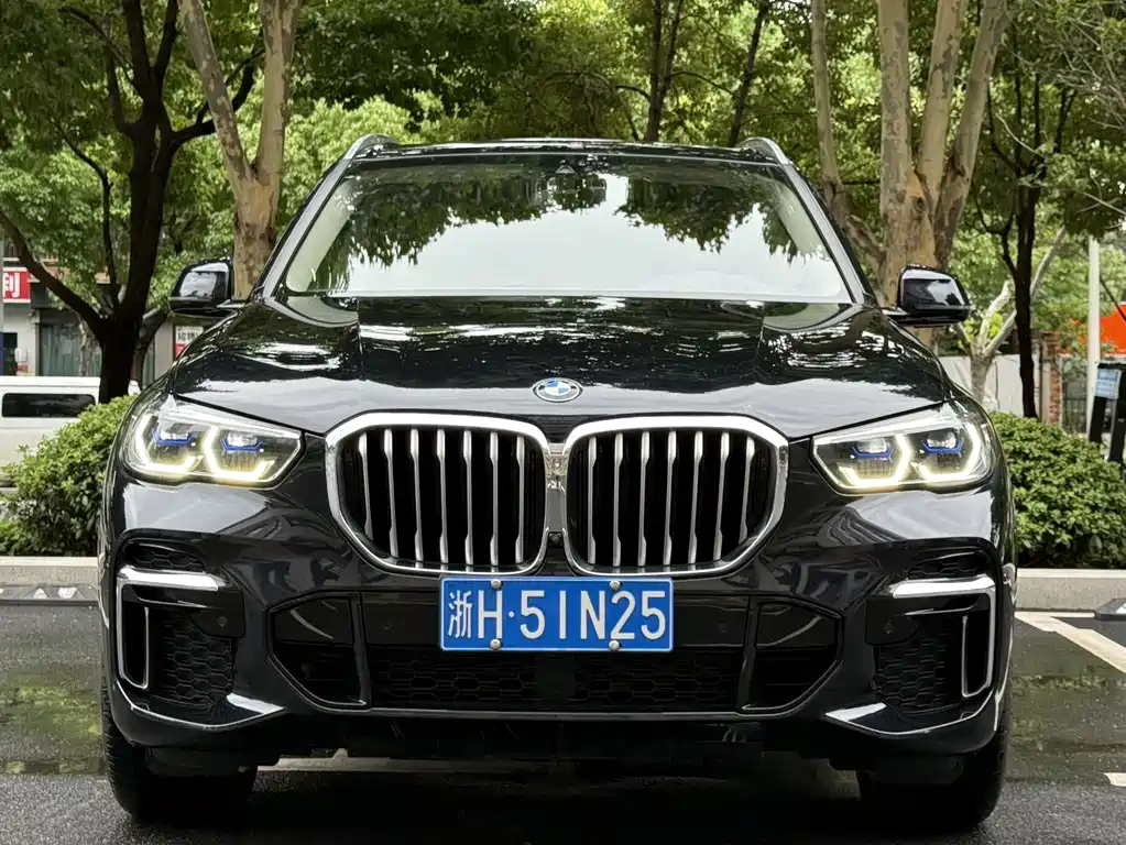 BMW X5 2023