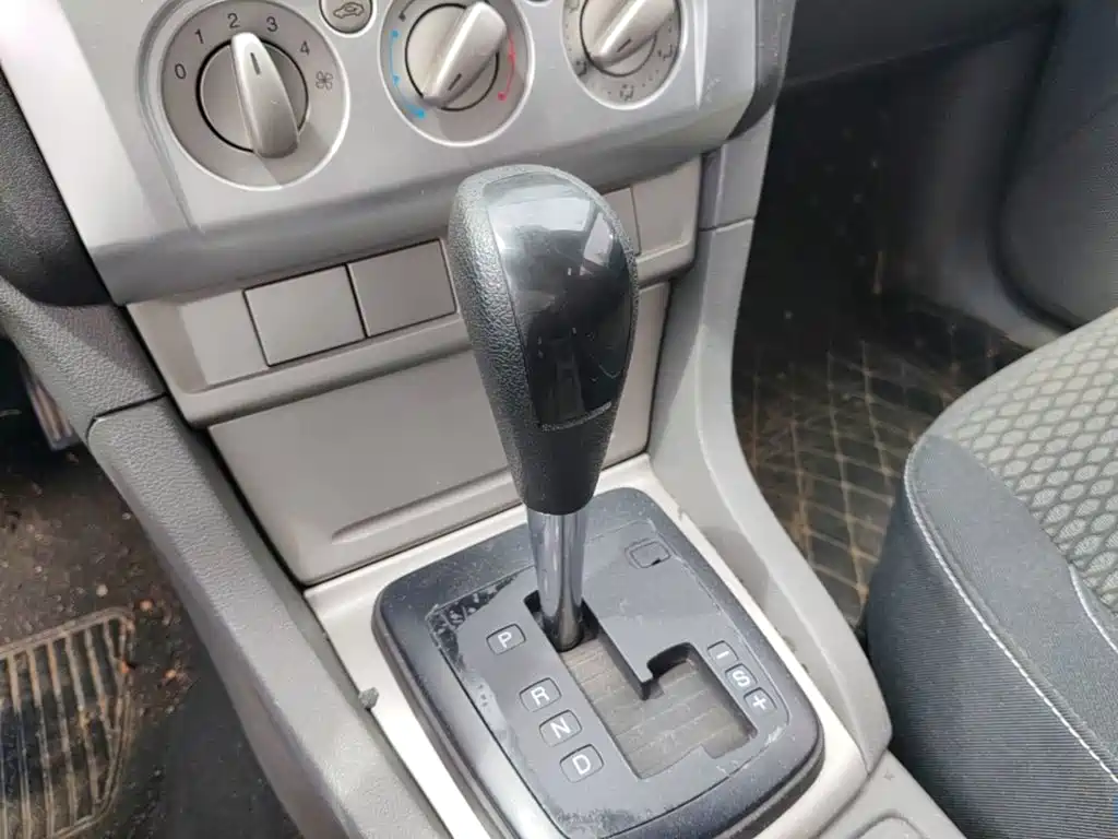Ford Focus 2015 — фото 14