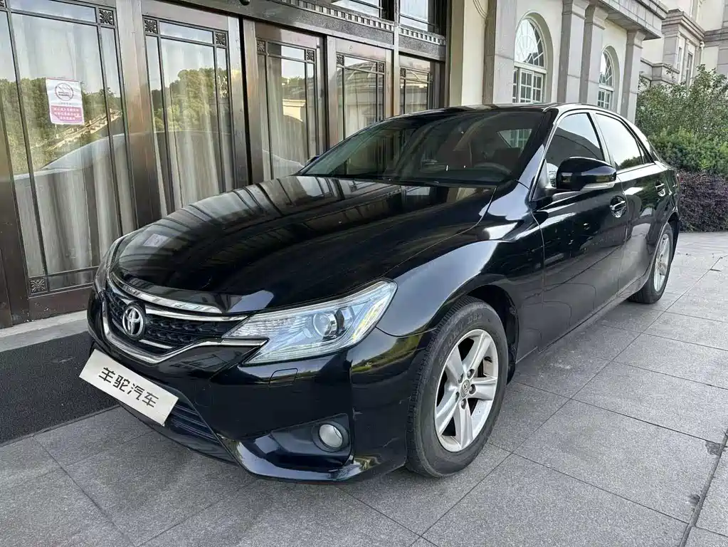 Toyota Reiz 2016