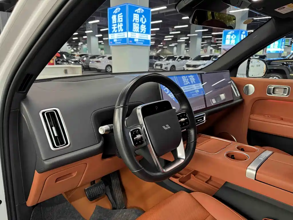 Li Auto Li L7 2025