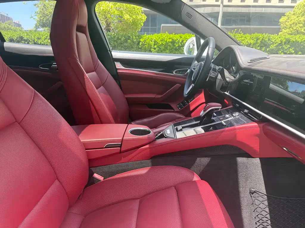 Porsche Panamera 2015 — фото 25