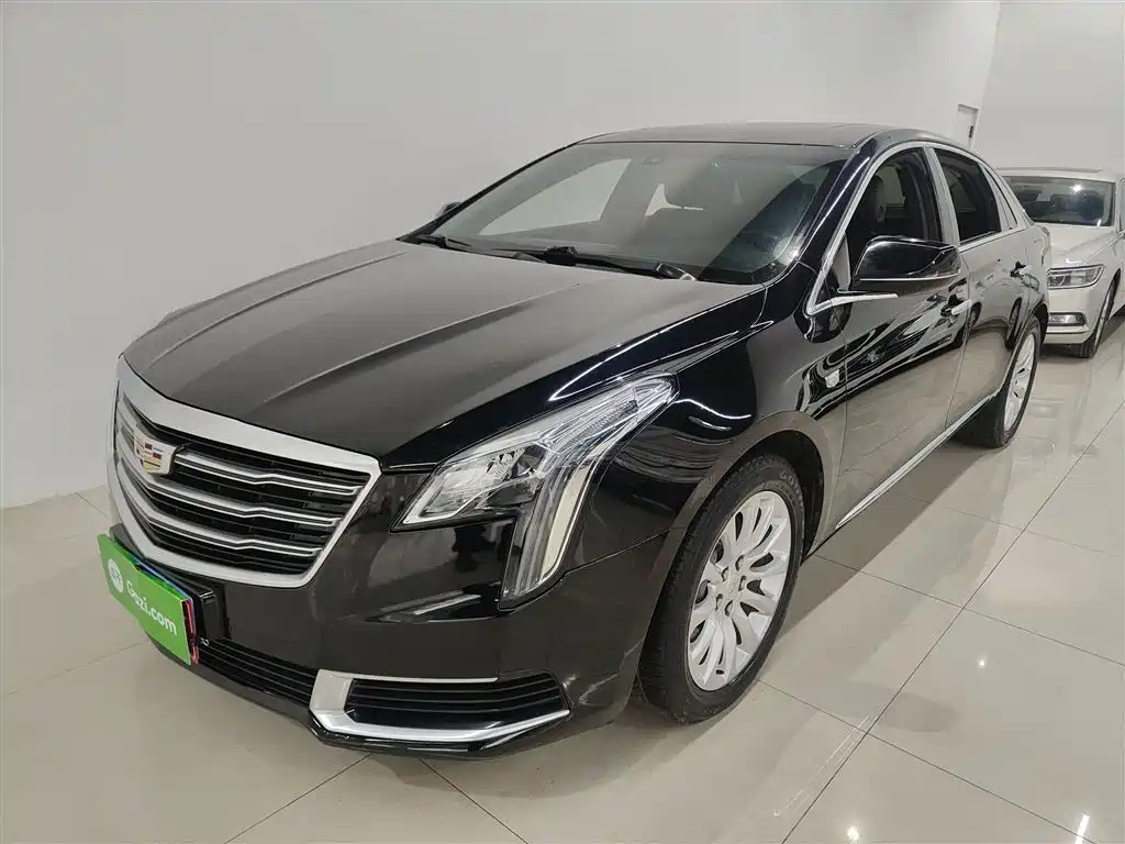 Cadillac XTS 2020 — фото 1