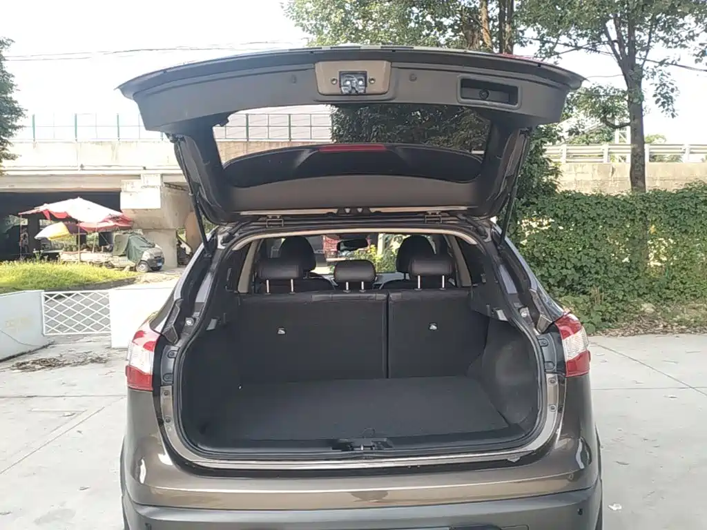 Nissan Qashqai 2017 — фото 19