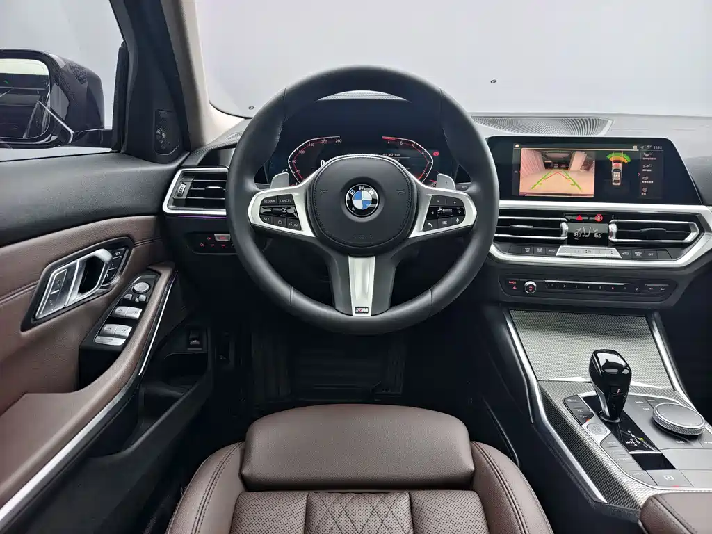 BMW 3 Series 2022 — фото 13