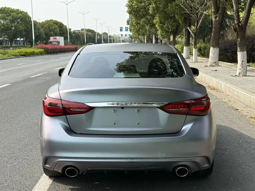 Infiniti Q50L 2019 — фото 22