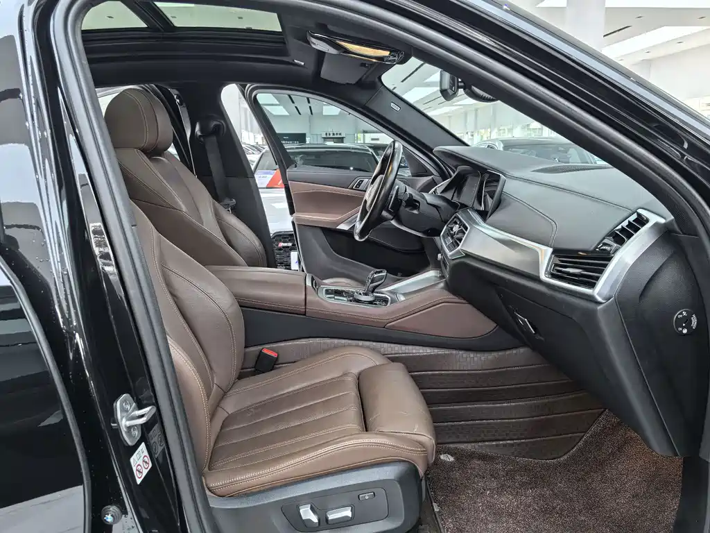 BMW X6 2022 — фото 12