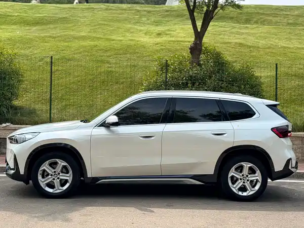 BMW X1 2023