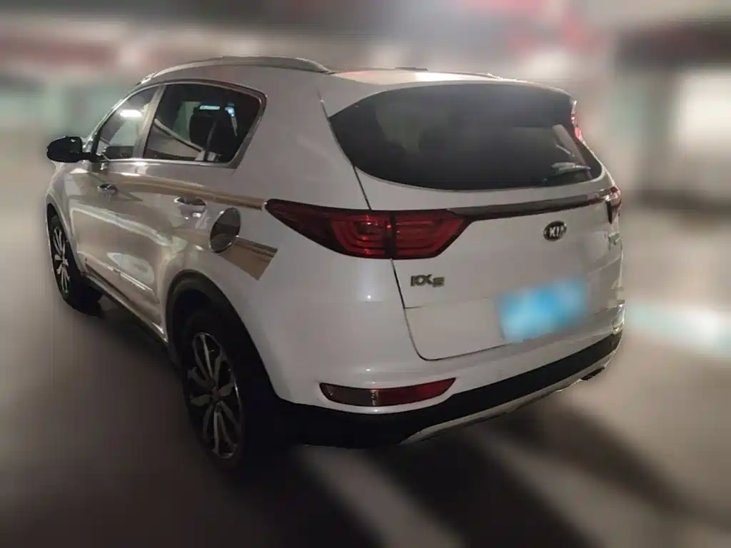 Kia KX5 2016 — фото 9