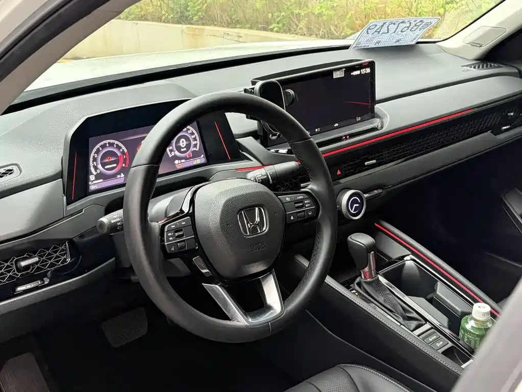Honda Accord 2024 — фото 8
