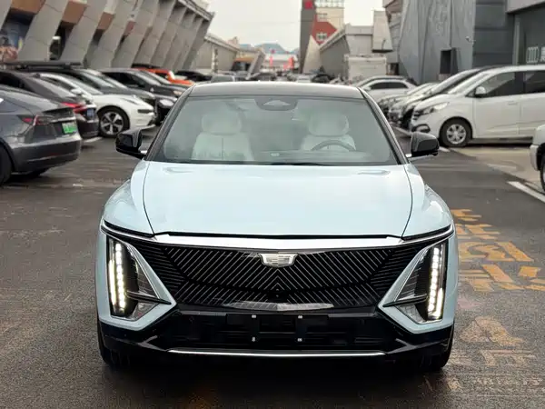 Cadillac Lyriq 2023
