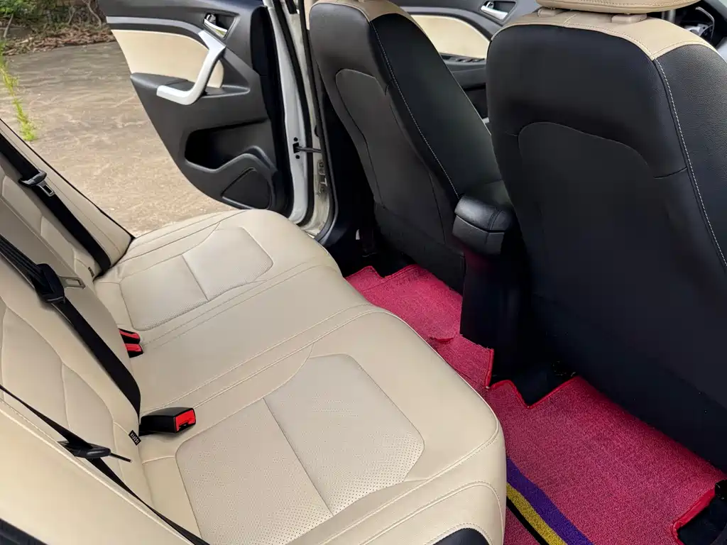 Changan V7 2018 — фото 10