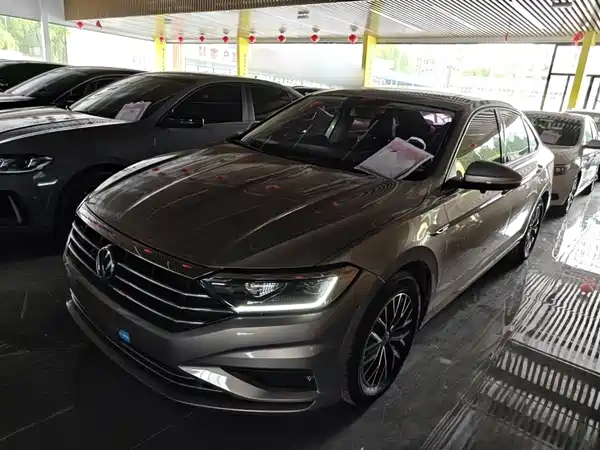 Volkswagen Sagitar 2020