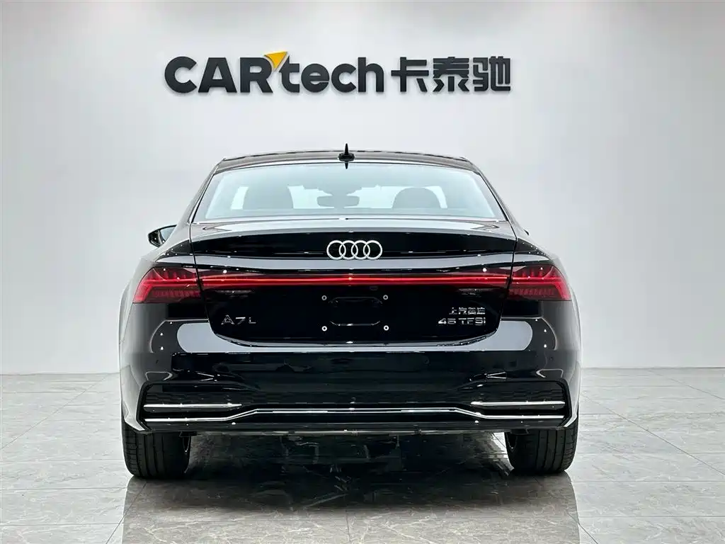 Audi A7L 2024 — фото 4