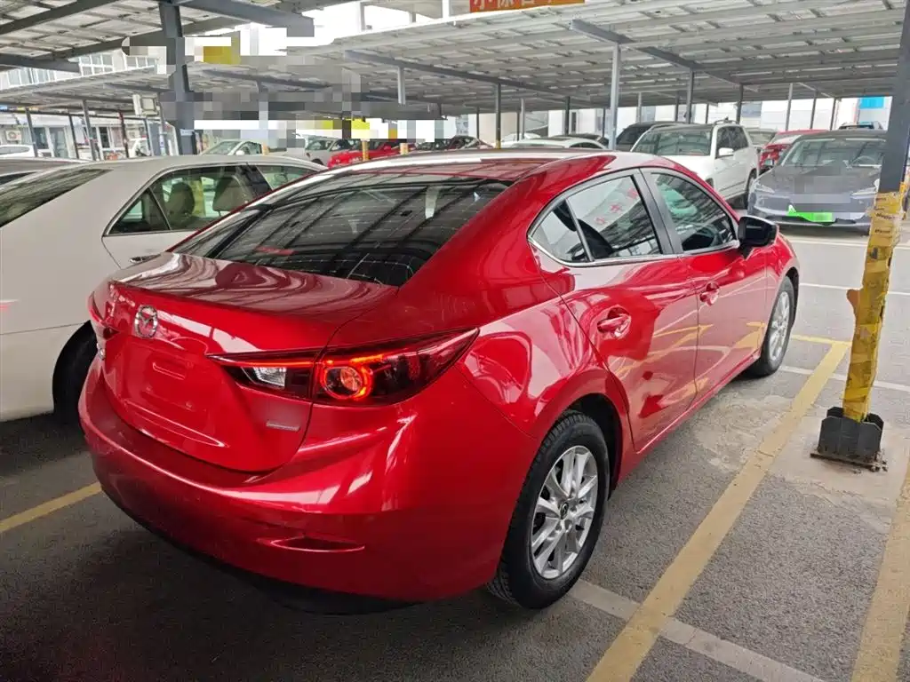 Mazda 3 Axela 2018 — фото 5