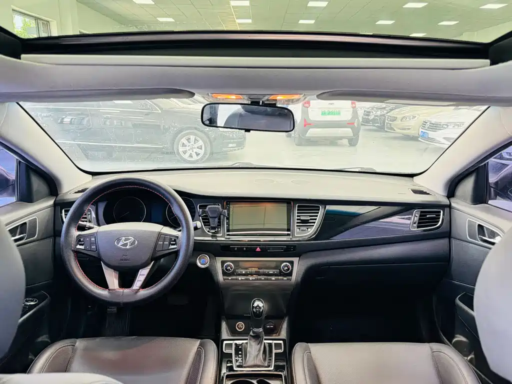Hyundai Mistra 2014 — фото 6