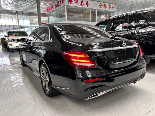 Mercedes-Benz E-Class 2018